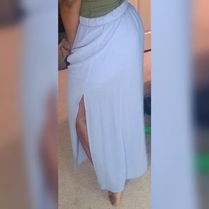 Lavender Maxi Skirt With Spilt or Free📌